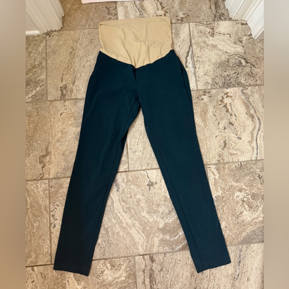 Like New Size Small Motherhood Maternity Dark Green Pants